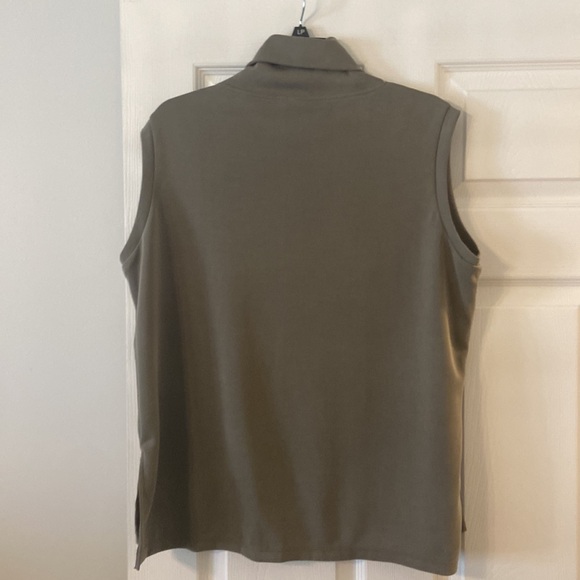 ADODOS WOMENS Turtle neck shirt size XL brand new color sage green length 27” - Picture 5 of 12